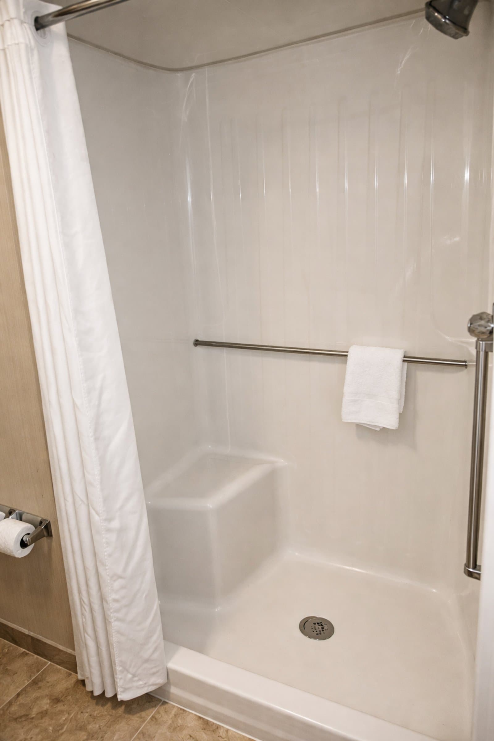 King Suite Supreme at MHO Inn & Suites